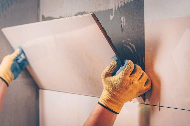 Pose de carrelage intérieur et extérieur, tous formats.